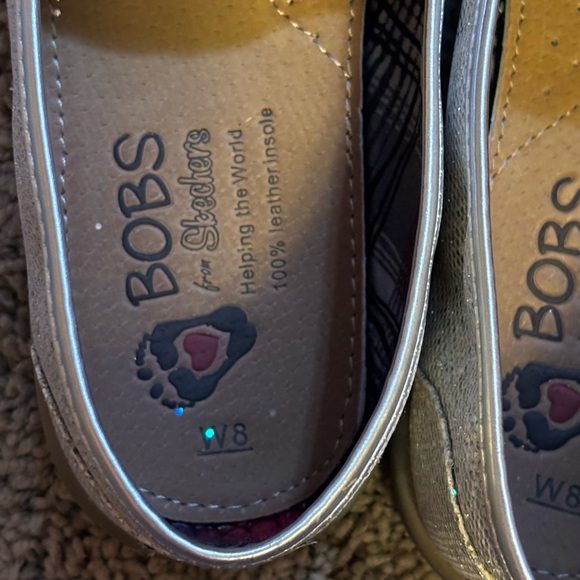 Bobs - Picture 3 of 4